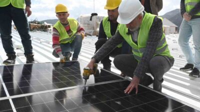 Isparta Belediyesi tarafından Davraz Mahallesi Kapalı Pazar Alanının çatısına 1.2