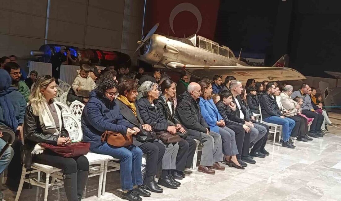 İstanbul Yeşilköy’deki Hava Müzesi’nde kültür ve sanat rüzgarı esti. Havacılığa
