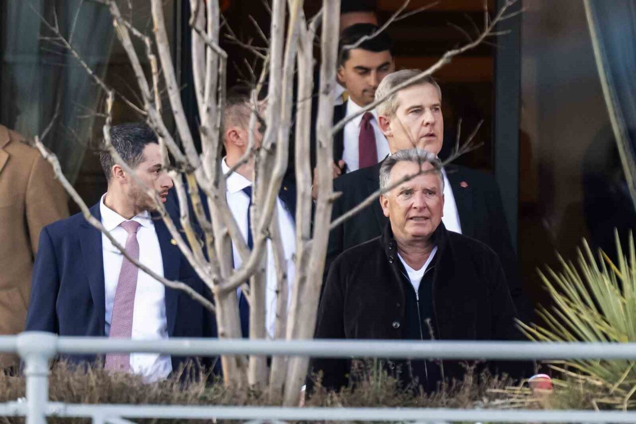 ABD ve Ukrayna müzakere heyetleri, arasında İsviçre’nin Cenevre kentinde yapılan