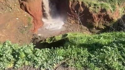 İzmir’in Menderes ilçesinde 2019 yılında meydana gelen obruk oluşumlarıyla gündeme