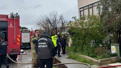 İzmir’de bir evde çıkan yangında dumandan etkilenen bir kişi yaşamını