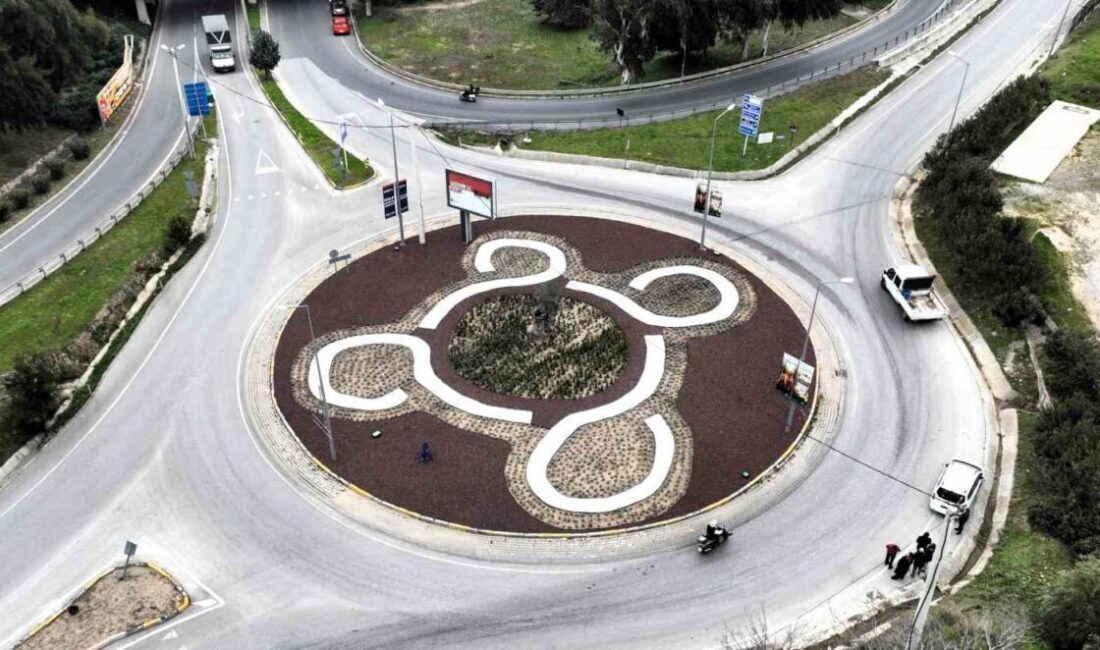 İzmir Büyükşehir Belediyesi, kavşak ve refüjler başta olmak üzere kamusal