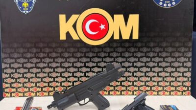 İzmir’de polis ekiplerinin organize suç örgütlerine yönelik düzenlediği operasyonda, hakkında