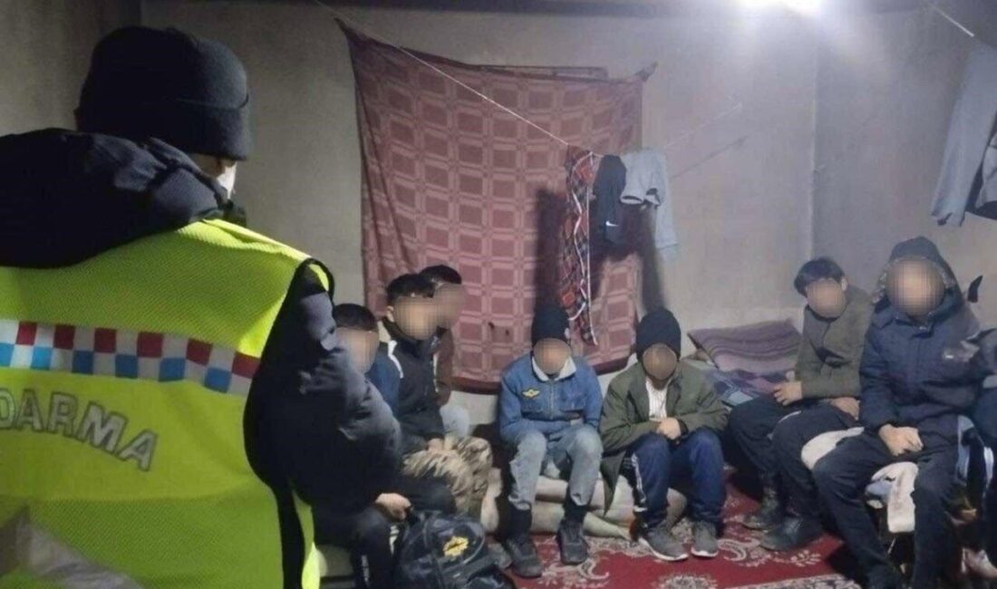 Erzurum’da jandarma ekipleri 18 yabancı uyruklu şahıs yakaladı, 53 düzensiz