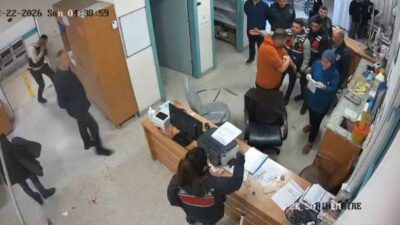 Artvin’in CHP’li Belediye Başkan Yardımcısı Ahmet Soysal’ın, belediyeye ait resmi