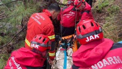Muğla’nın Fethiye ilçesi Faralya Mahallesi sınırlarında bulunan Kabak Koyu Cennet