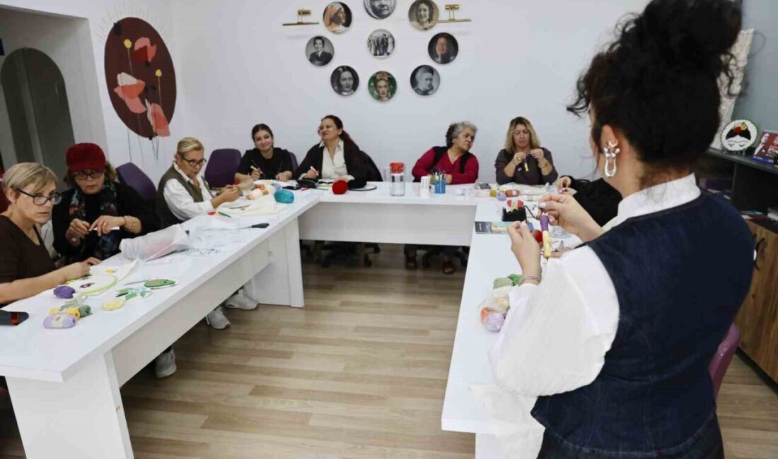 Antalya Büyükşehir Belediyesi Kadın Danışma Merkezi, unutulmaya yüz tutan el