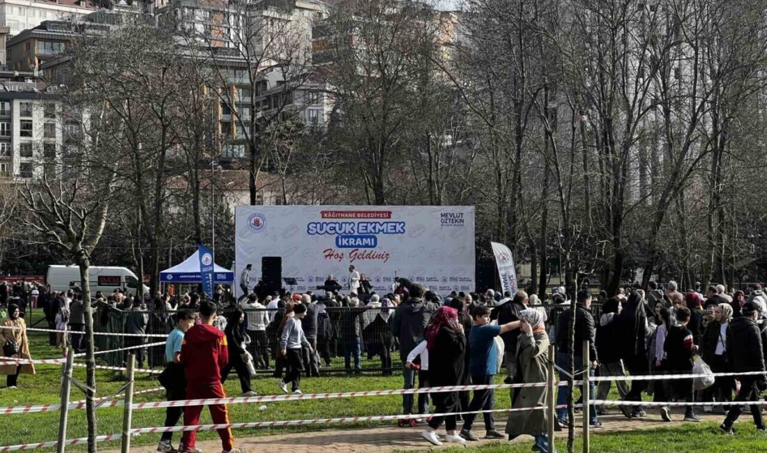 Kağıthane Belediyesi tarafından düzenlenen şölende 30 bin vatandaşa sucuk ekmek