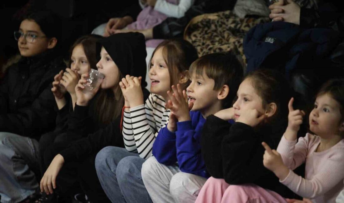 Erenler Belediyesi tarafından organize edilen kültür ve sanat programları çerçevesinde