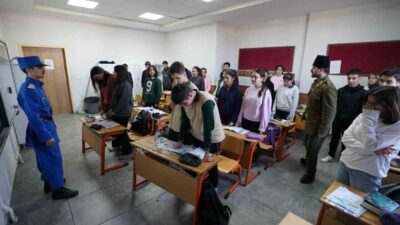 Kahramanmaraş Büyükşehir Belediyesinin Kahramanmaraş’ın kurtuluş mücadelesini sanatla gençlere aktarmak için