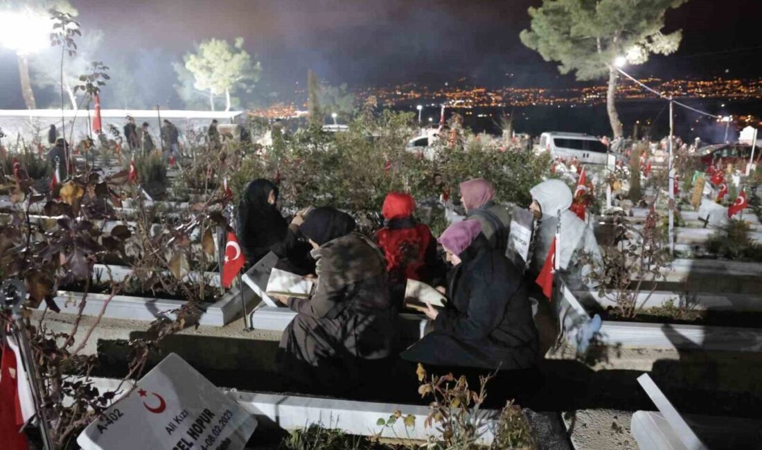 Kahramanmaraş merkezli meydana gelen depremler sonrası hayatını kaybedenlerin defnedildiği Kapıçam