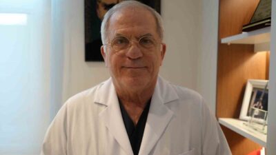 Tıbbi Onkoloji Uzmanı Prof. Dr. İdris Yücel, kanser tedavisinde kişiye