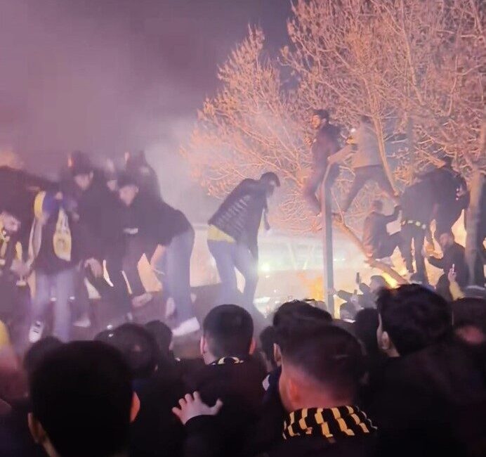 Fenerbahçe’nin transfer anlaşmasına vardığı dünyaca ünlü Fransız futbolcu N’Golo Kante’yi