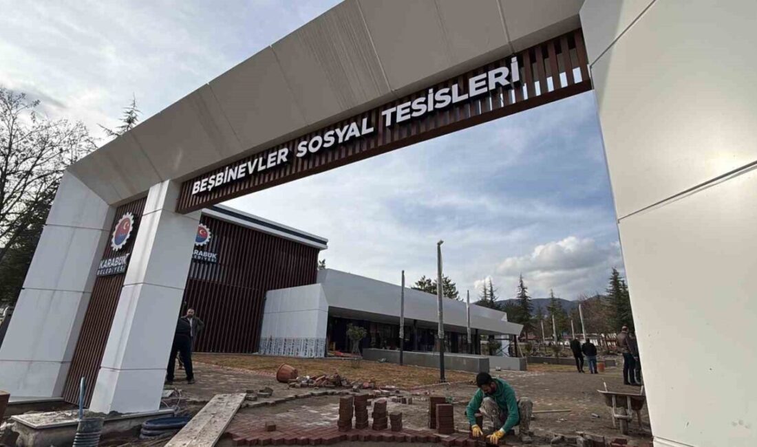 Karabük Belediyesi, 5000 Evler 75. Yıl Mahallesi’nde yapımı süren modern