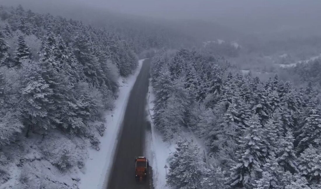 Karabük’te yüksek kesimlerde etkili olan kar yağışıyla birlikte beyaza bürünen
