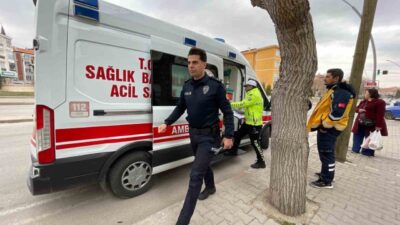 Karaman’da meydana gelen kazada ciple çarpışan motosikletin sürücüsü yaralandı. Kaza,