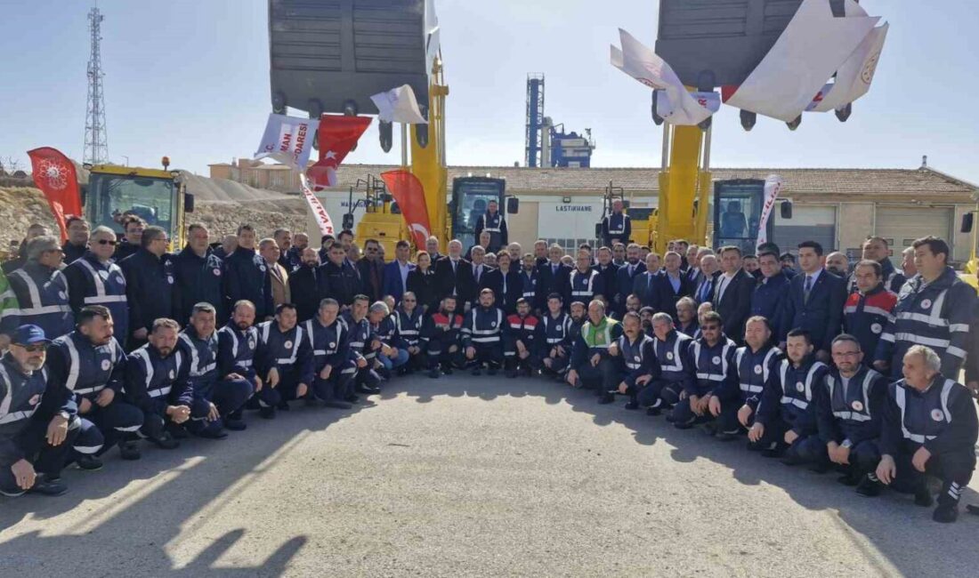 Karaman’da İl Özel İdaresi hizmetine alınan 23 araç için teslim