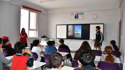 Karaman’da kürek sporcularının belirlenmesi için okullarda yetenek taraması gerçekleştirildi. Karaman