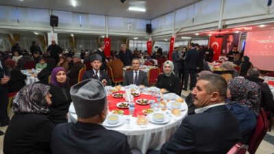 Karaman’da şehit aileleri, gazi ve yakınları “Büyük Aile Sofraları” iftar