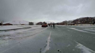 Bitlis’te etkili olan yoğun kar yağışı nedeniyle amatör karşılaşmalara ev