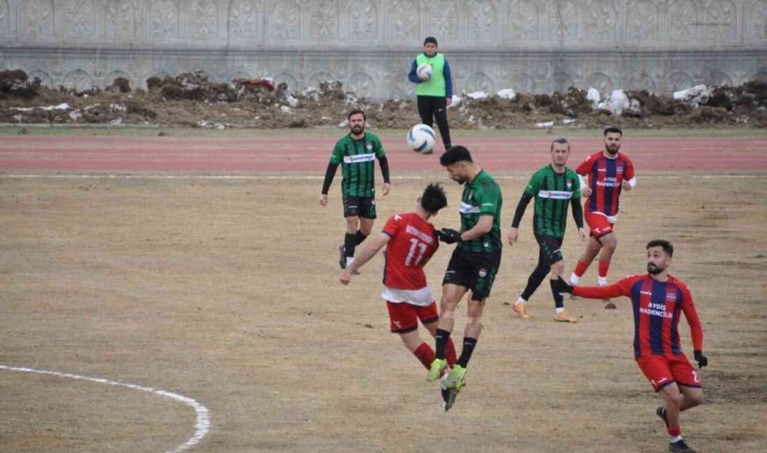 Kars 36 Spor kendi saha ve seyircisi önünde ağırladığı Batman