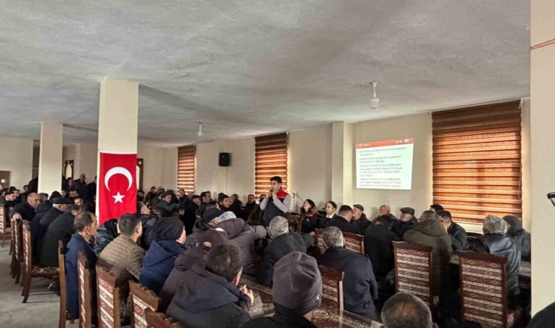 Akyaka’da üreticilerin bitki koruma ürünlerini bilinçli, güvenli ve doğru yöntemlerle
