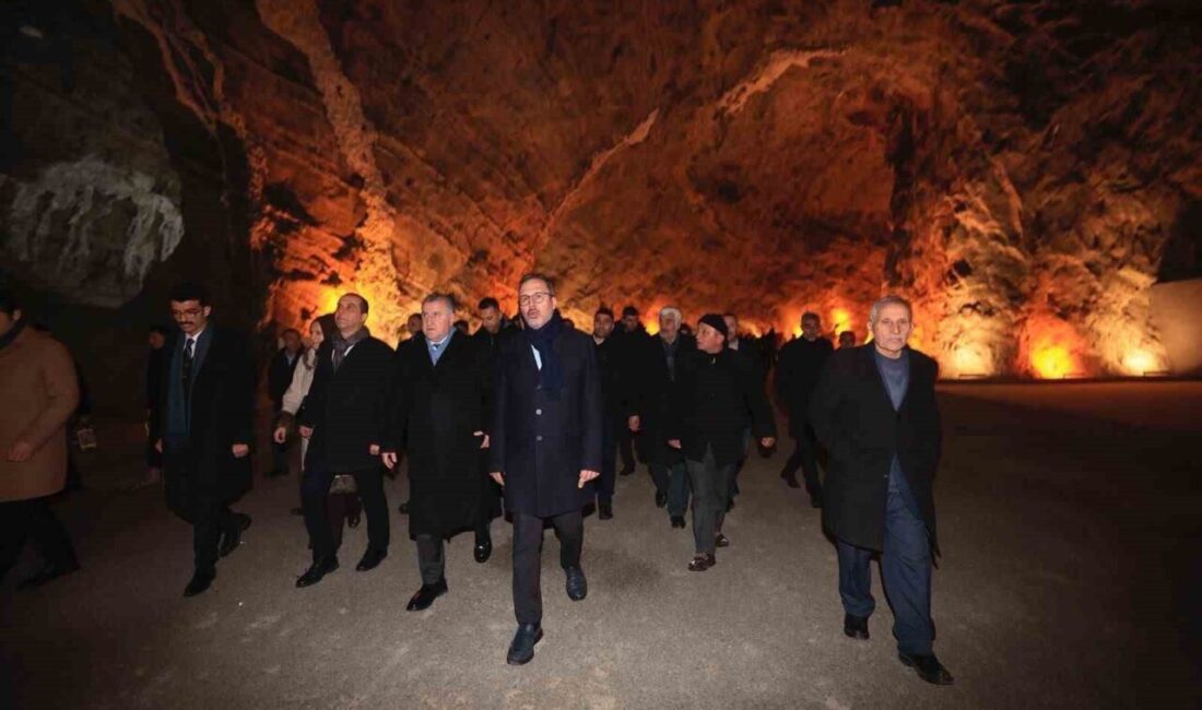 AK Parti İzmir Milletvekili ve önceki dönem Gençlik ve Spor