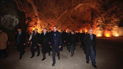 AK Parti İzmir Milletvekili ve önceki dönem Gençlik ve Spor