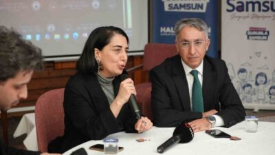 Samsun’da düzenlenen “Evlenecek Gençlerin Desteklenmesi Projesi” buluşmasında konuşan Canik Kaymakamı