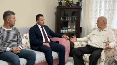 DÜZCE (İHA) – Akçakoca Kaymakamı Dr. Hacı Arslan Uzan, eşi