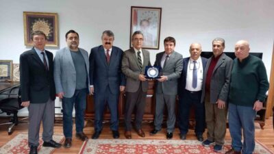 Eskişehir Kızılelma Turan Derneği Başkanı Ahmet Hızlan ve yönetim kurulu