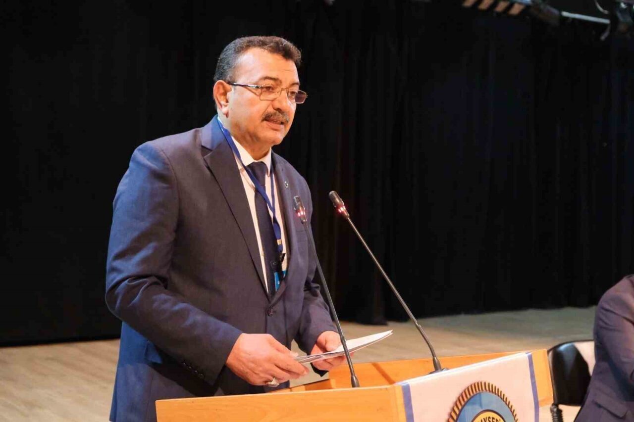 Kayseri Lokantacılar ve Pastacılar Odası’nda düzenlenen 18. Olağan Genel Kurulu’nda