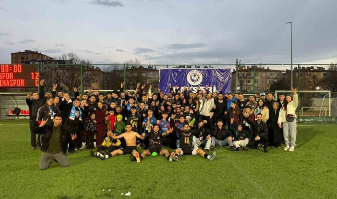 Kayseri 1. Amatör Küme B Grubu lideri Kayseri Ülküspor, ligin