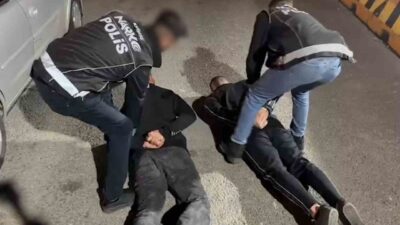 Kayseri’de polis ekiplerince düzenlenen operasyonda 26 bin 332 adet uyuşturucu
