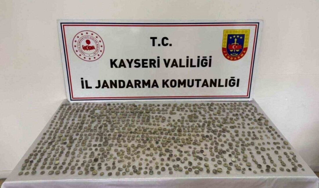 Kayseri’de jandarma ekipleri düzenlenen ‘Anadolu Mirası’ operasyonlarında Helenistik döneme ait