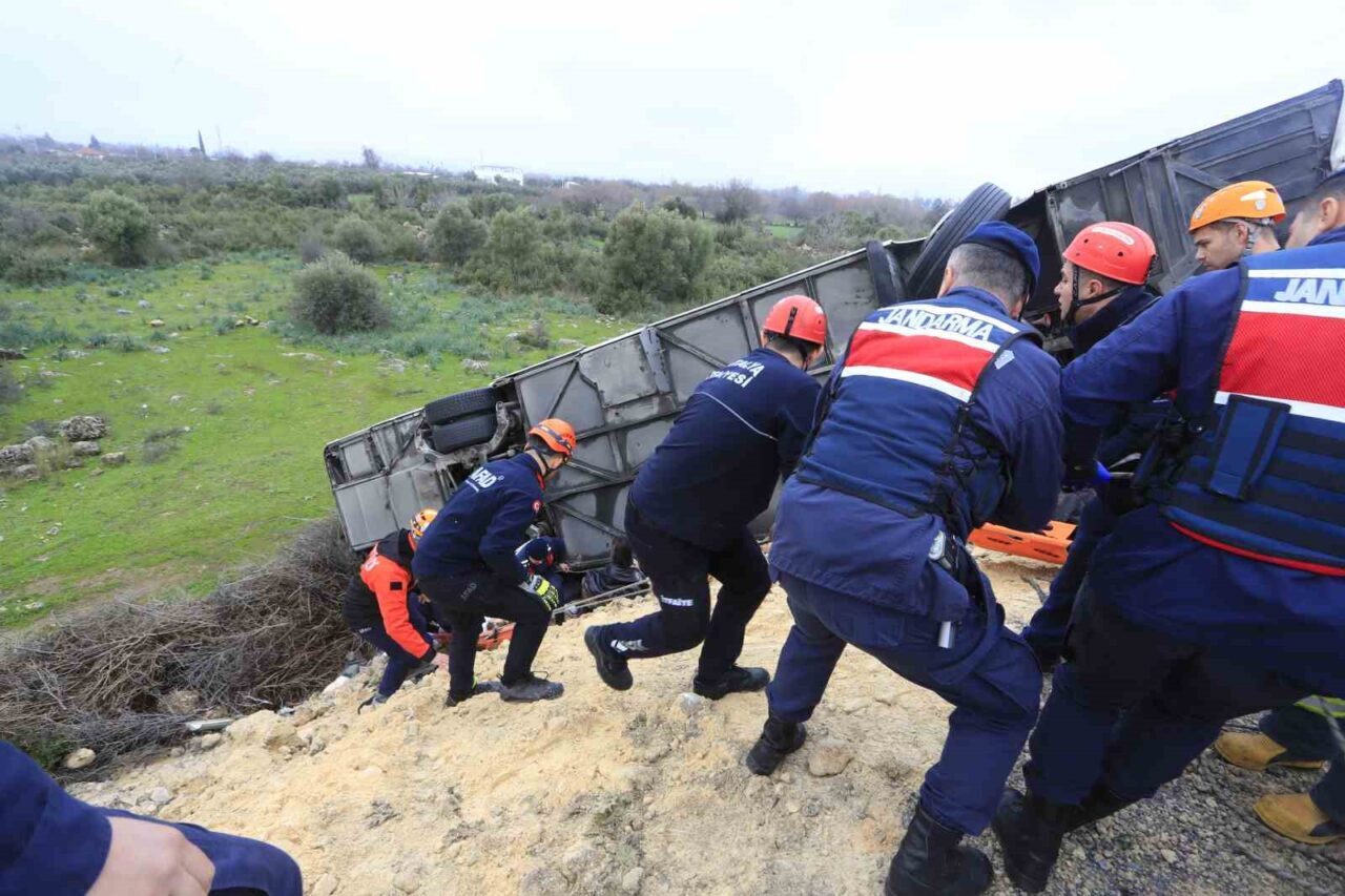 Antalya’nın Döşemealtı ilçesinde 9 kişinin hayatını kaybetmesi ve 7’si ağır