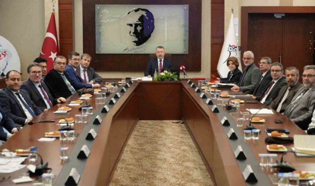 Karabük Üniversitesi(KBÜ) Şubat Ayı Senato Toplantısı’nda akademik teşvik verileri ve