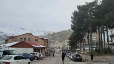 Erzincan’ın Kemaliye ilçesi, geçmiş yıllarda yapılan görüşmelere ve verilen sözlere