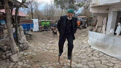 Samsun’un Vezirköprü ilçesine bağlı Akören Mahallesi’nde yaşayan 83 yaşındaki Hasan