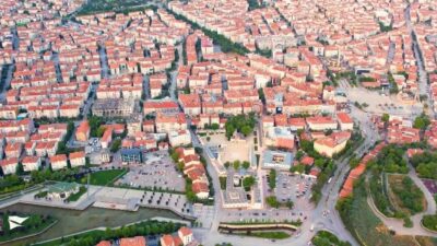 KIRŞEHİR (İHA) – Kırşehir nüfusu 242 bin 777 oldu. Türkiye