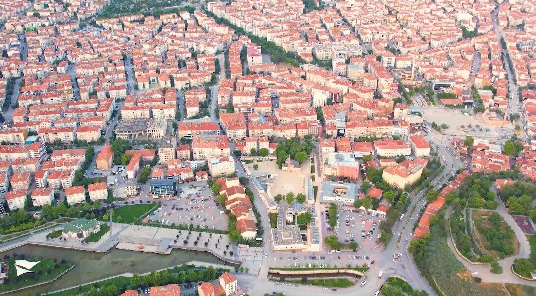 KIRŞEHİR (İHA) – Kırşehir genelinde kar yağışı ve soğuk hava