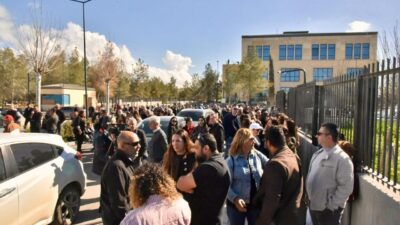 Kuzey Kıbrıs Türk Cumhuriyeti’nde (KKTC) çok sayıda kişi, Türkiye ile