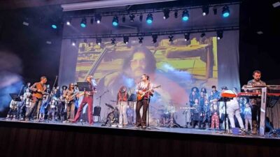 Kocaeli’de merhum sanatçı Barış Manço hatırasına düzenlenen “Her Zamanın Barış