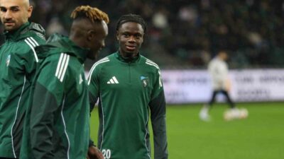 Kocaelispor’un Fenerbahçe ile oynayacağı mücadele öncesi lisans işlemleri bugün tamamlanan