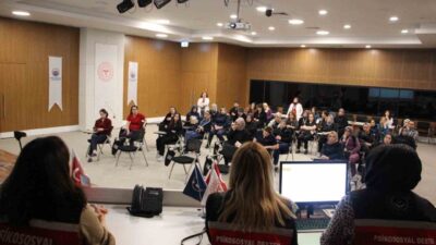 Fethi Sekin Şehir Hastanesinde görev yapan sağlık çalışanlarına yönelik koruyucu