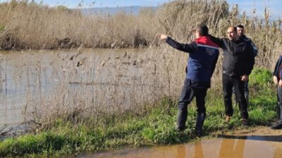 Aydın’ın Köşk ilçesinde yağışlar ve derelerin taşmasıyla ovanın geniş bir