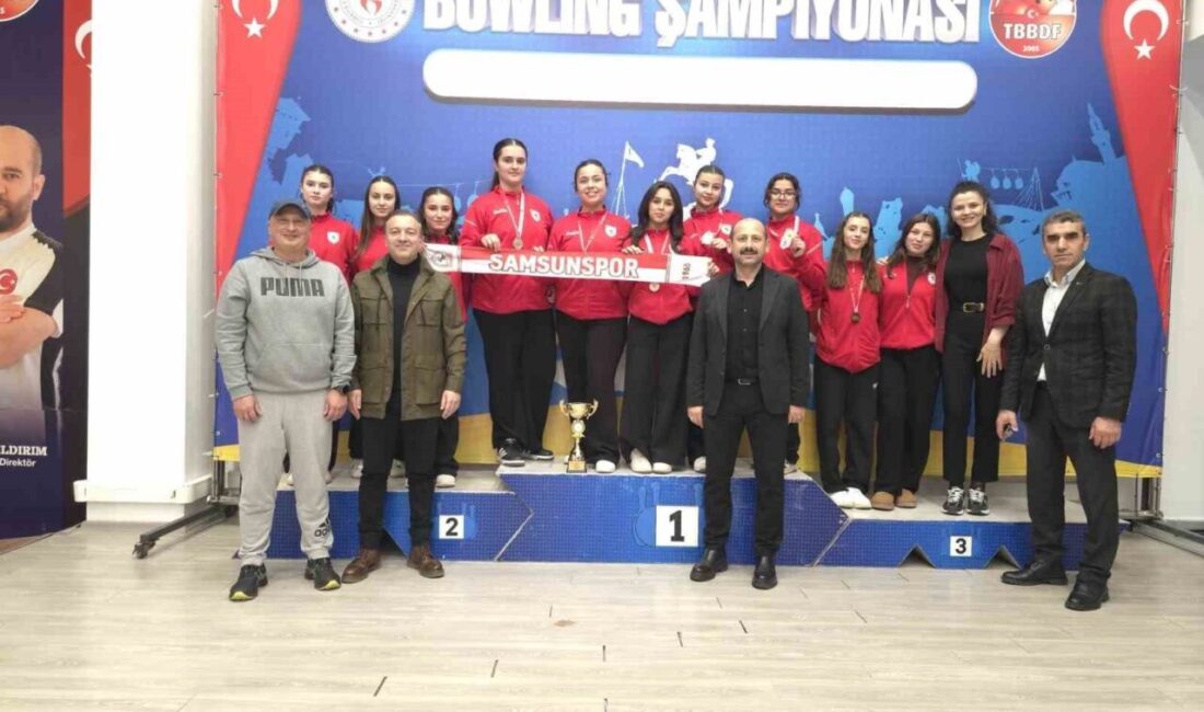 Samsun’da düzenlenen Okul Sporları Bowling Türkiye Şampiyonası’nda, Alaçam Şadiye Muzaffer