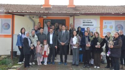 Muğla’nın Köyceğiz ilçesinde anaokulu öğrencileri ve velilere yönelik gerçekleştirilen “Zeytin