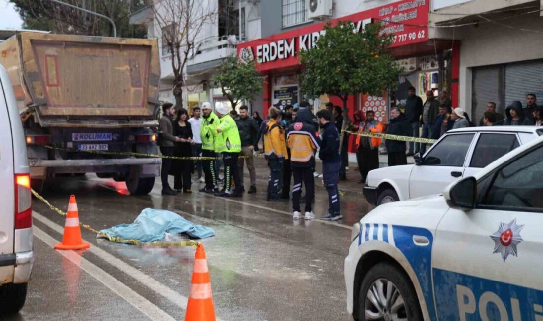 Adana’nın Kozan ilçesinde yolun karşısına geçerken bir maden şirketine ait
