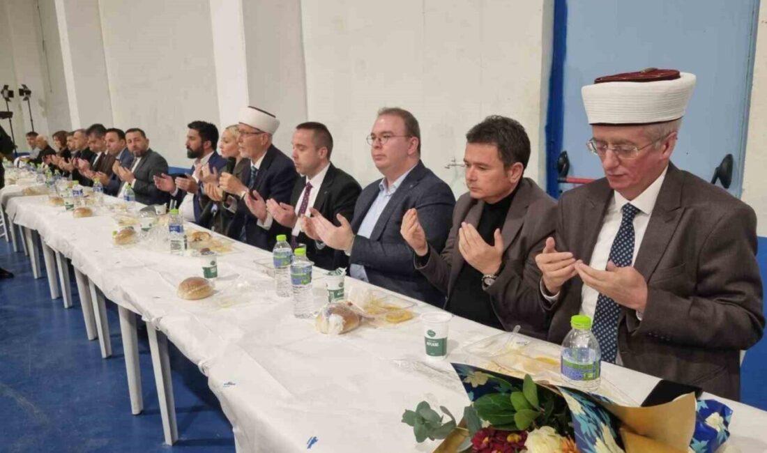 Osmangazi Belediyesi Batı Trakya’nın Kozlukebir Belediyesi’ne bağlı Domruköy’de iftar programı